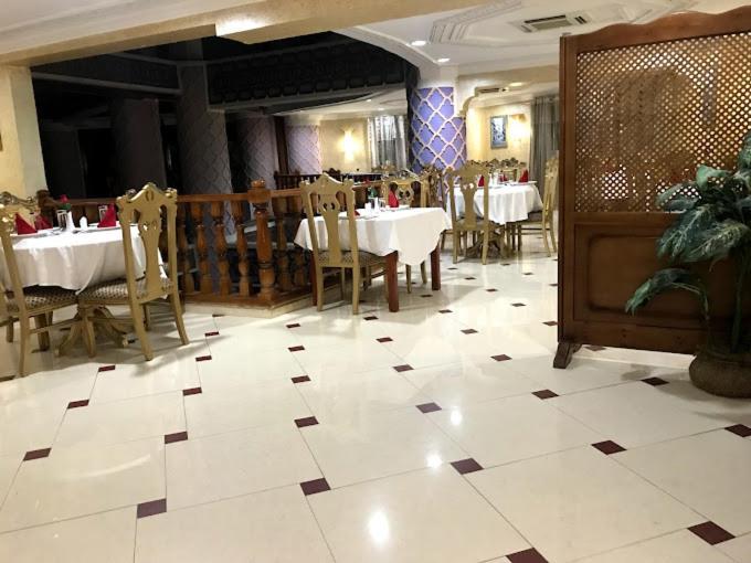Hotel Ville Des Roses Blida Экстерьер фото