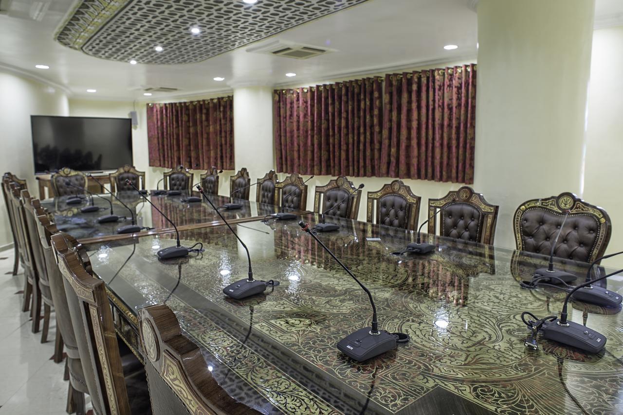 Hotel Ville Des Roses Blida Экстерьер фото